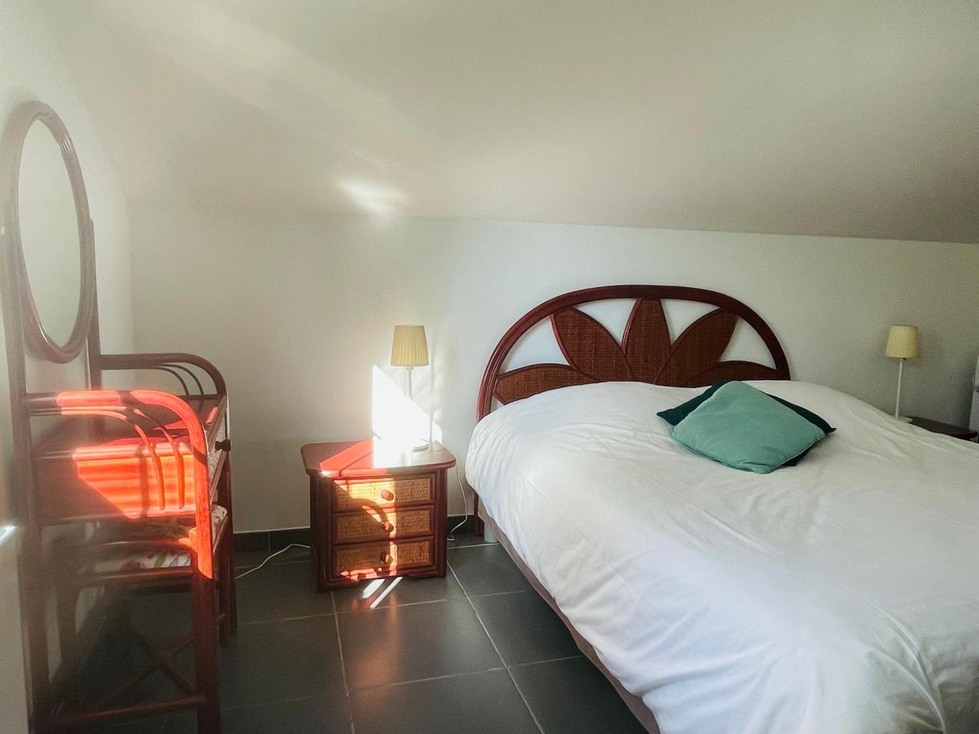 Hotel Ambition Zen Presles Exterior foto